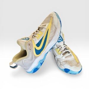 Nike Giannis White Light Photo Blue Immortality 3 Sneakers